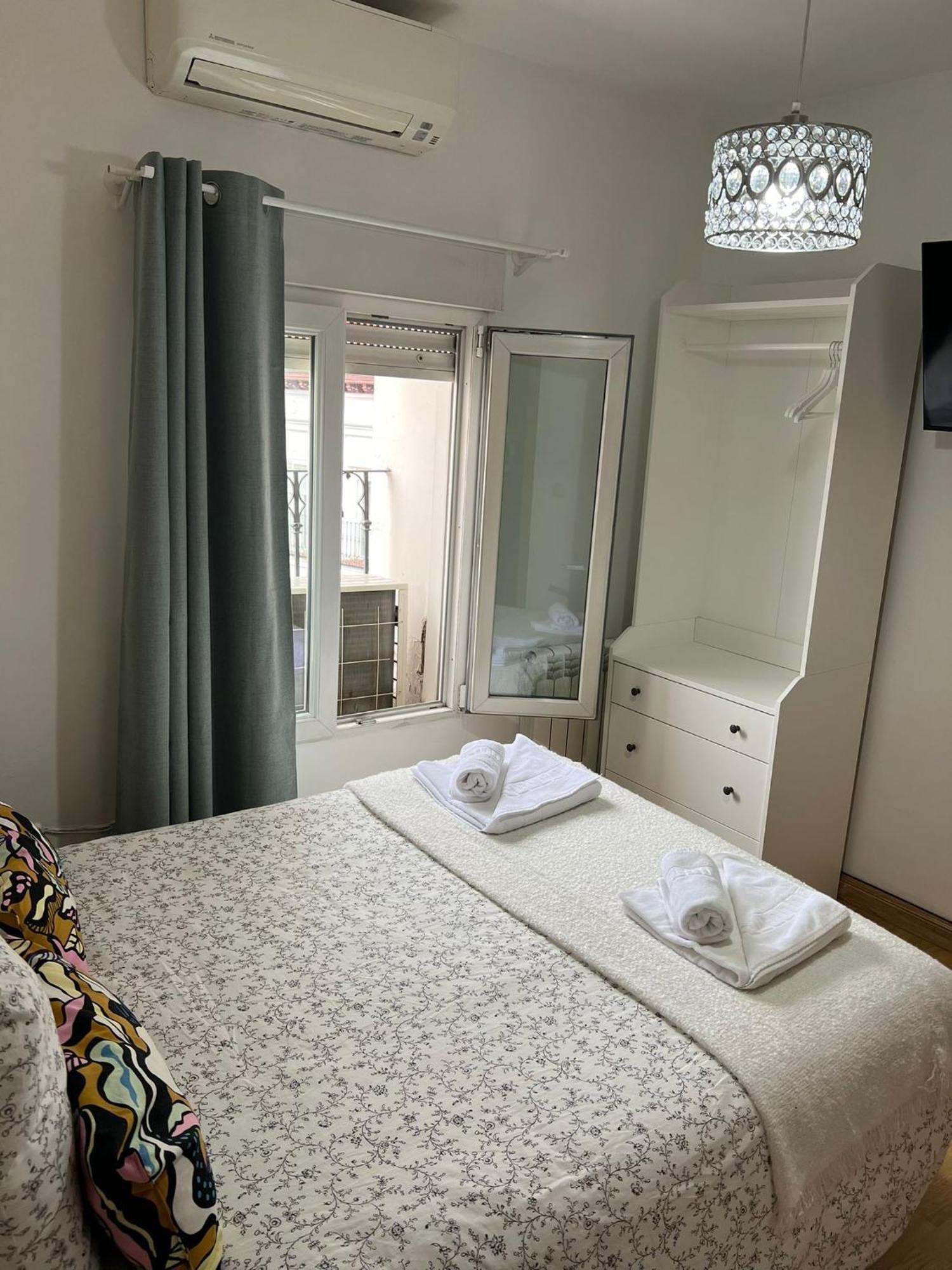 Hostal Flat55Madrid Ngoại thất bức ảnh