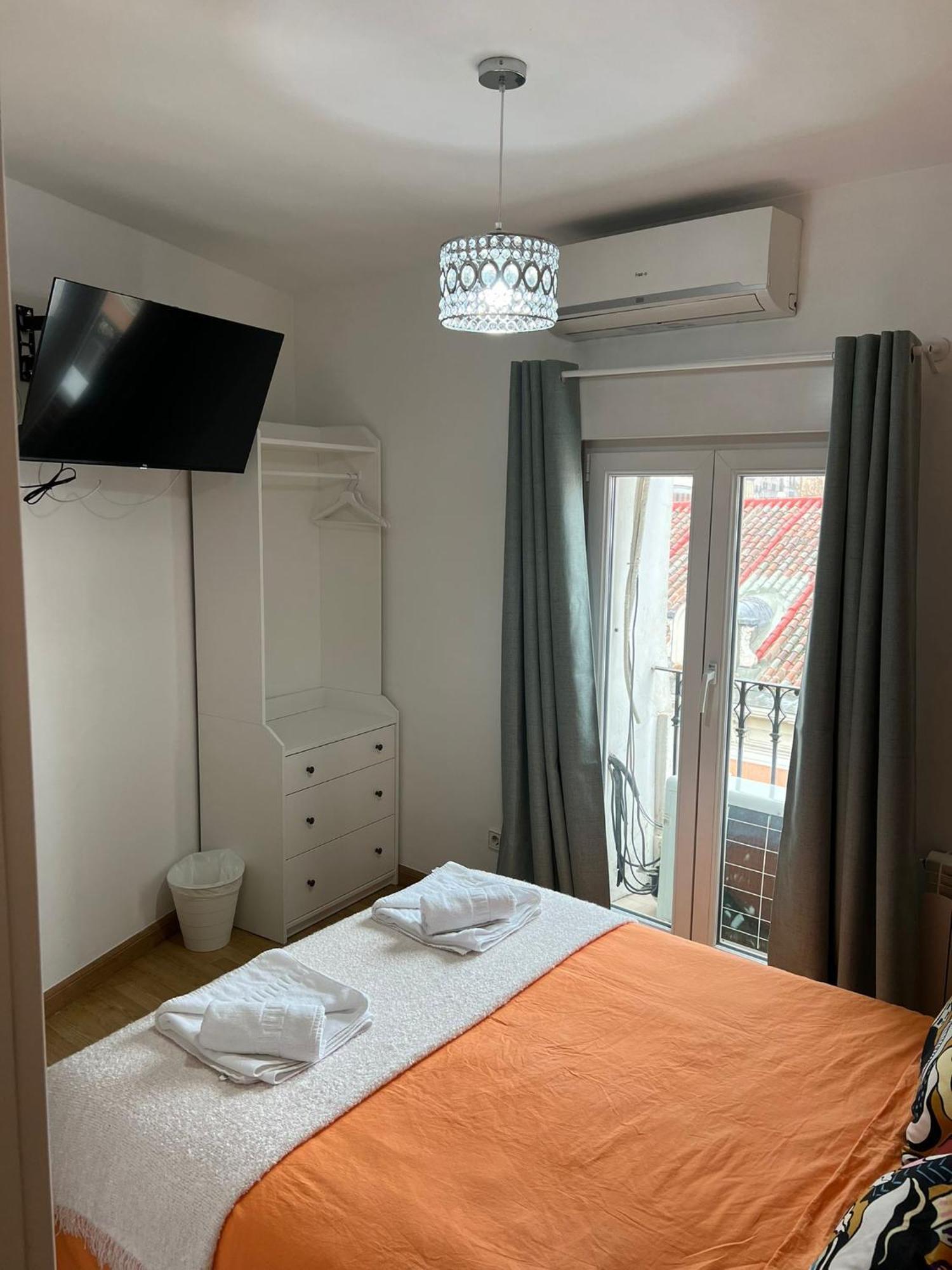 Hostal Flat55Madrid Ngoại thất bức ảnh