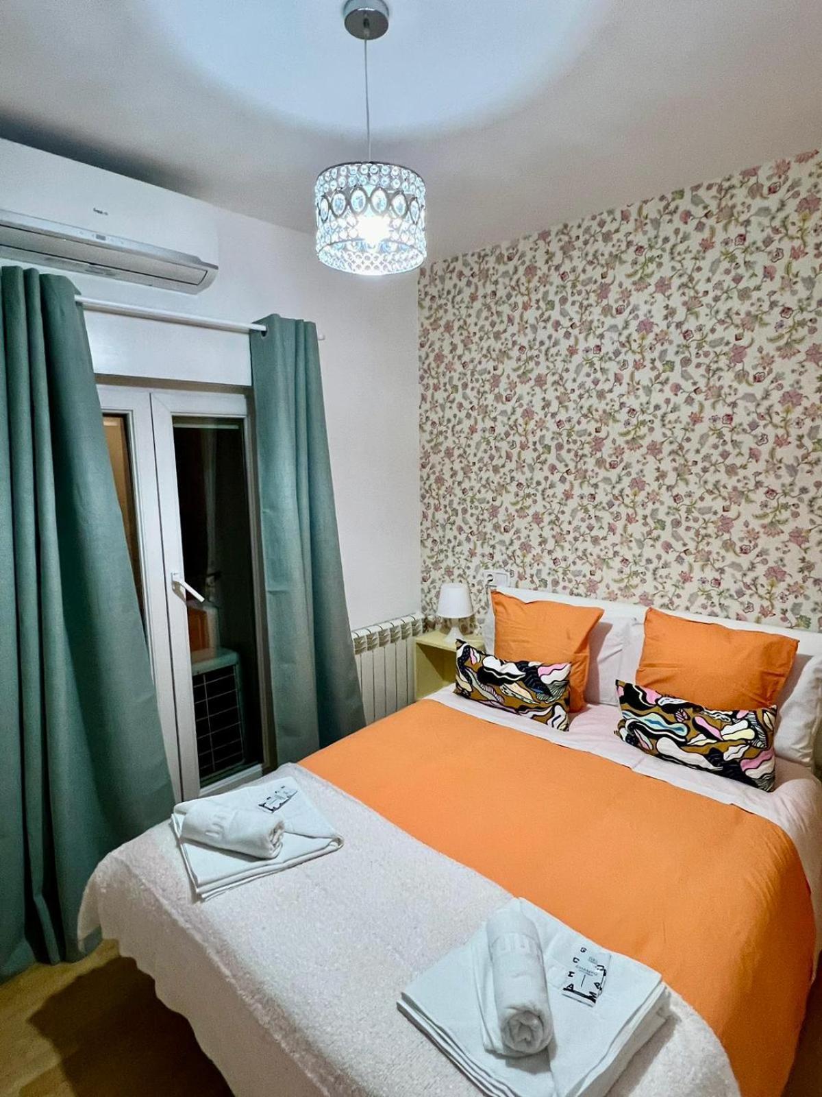 Hostal Flat55Madrid Ngoại thất bức ảnh