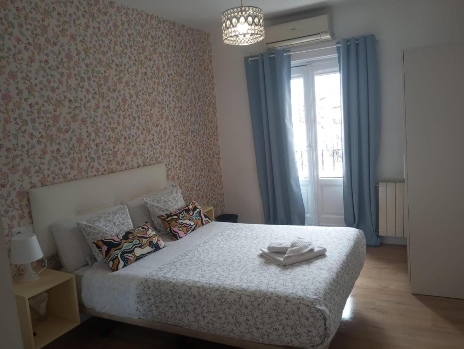 Hostal Flat55Madrid Ngoại thất bức ảnh